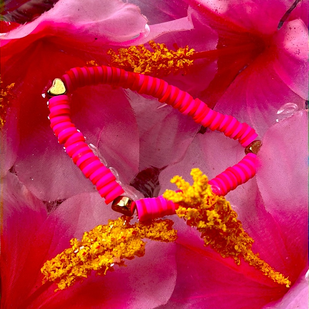 Pink hearted bracelet